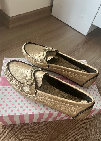 Bej Deri Tokalı Kadın Babet - Görsel 2