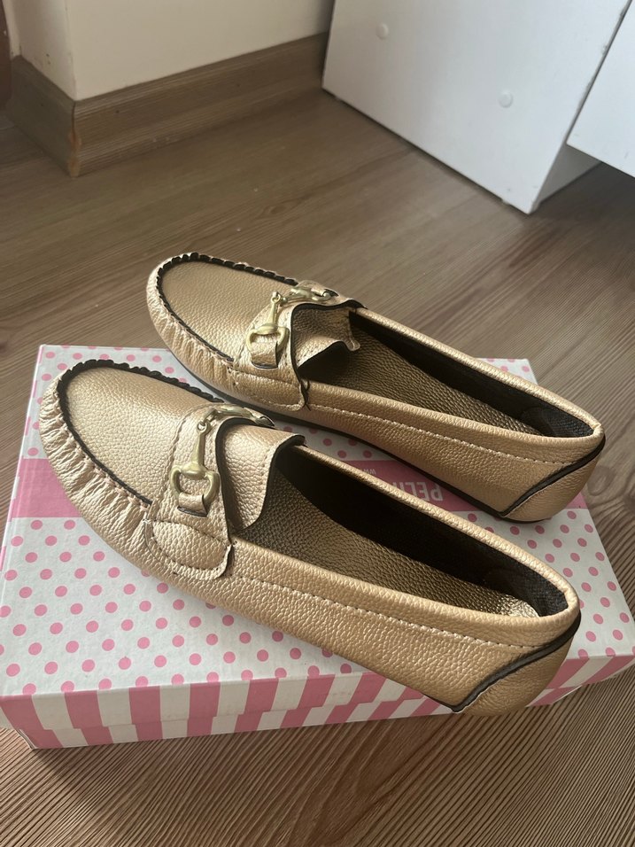 Bej Deri Tokalı Kadın Babet - Görsel 2