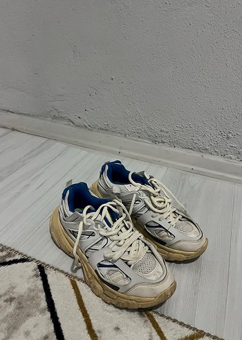 Beyaz Bağcıklı Kadın Spor Ayakkabı - Görsel 2