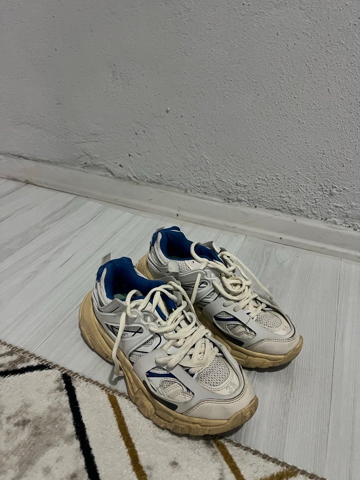 Beyaz Bağcıklı Kadın Spor Ayakkabı - Görsel 2