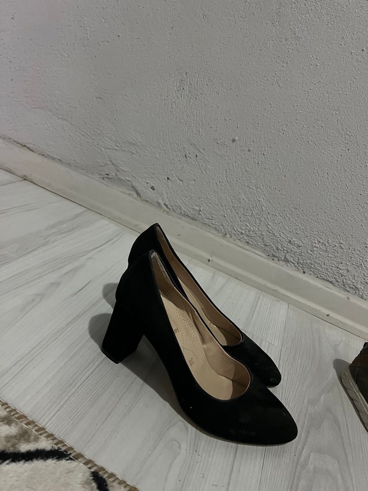 Klasik Siyah Tokalı Stiletto Topuklu Kadın Ayakkabı - Görsel 2