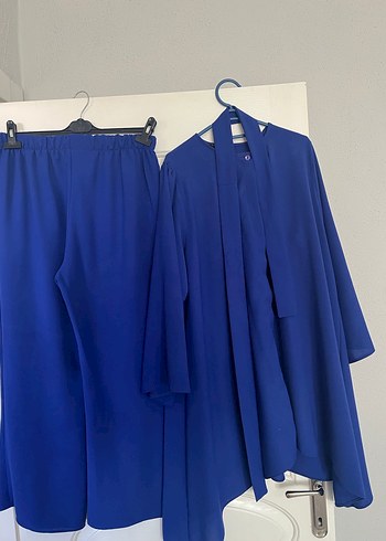 Krep kumaş  kuşaklı saks mavi ikili takım - Görsel 2