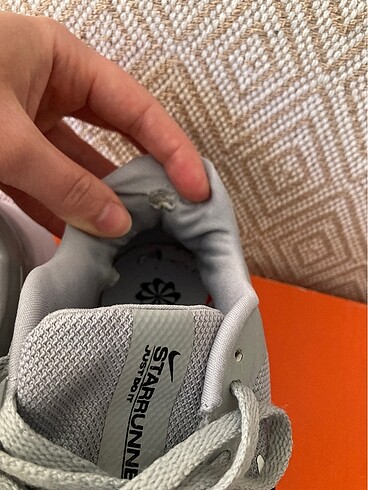 36 Beden gri Renk Nike yürüyüş ayakkabısı