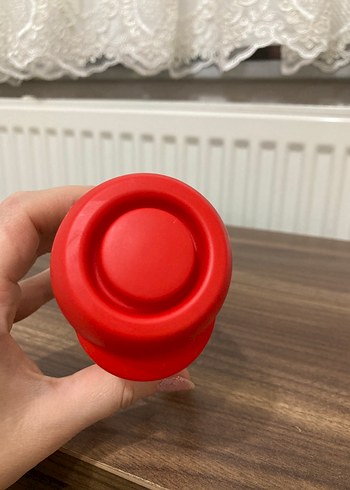 Kırmızı Kapaklı Minnie Mouse Bebek Şişesi - Görsel 3