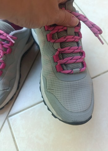 Gri-Pembe Bağcıklı Kadın Spor Ayakkabı - Görsel 8