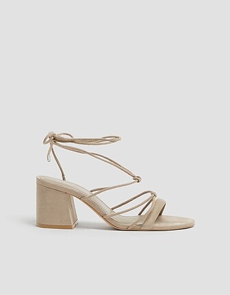 Pull and Bear Sandalet