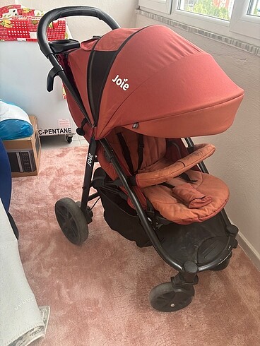 Joie bebek arabası