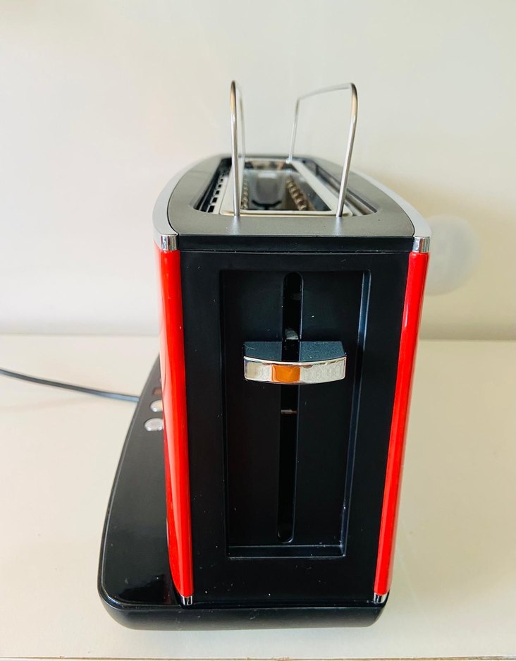 Kırmızı Hotpoint Ariston Ekmek Kızartma Makinesi - Görsel 5