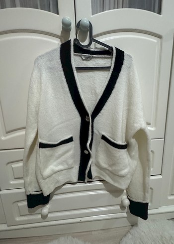 Yumoş bayan hırka - Görsel 3