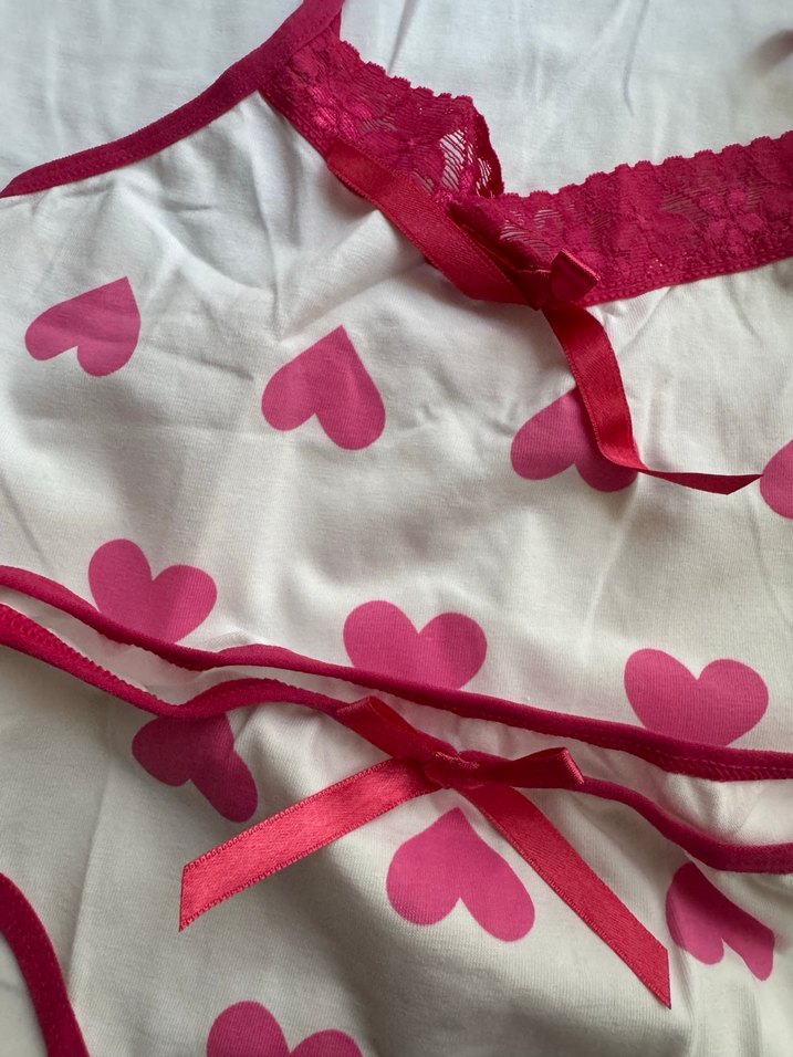 Pembe Kalp Desenli Kısa Kadın İç Çamaşırı Takımı - Görsel 2