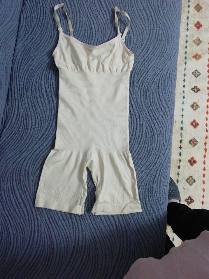 Beyaz İnce Askılı Hemşirelik Korsesi - Görsel 5