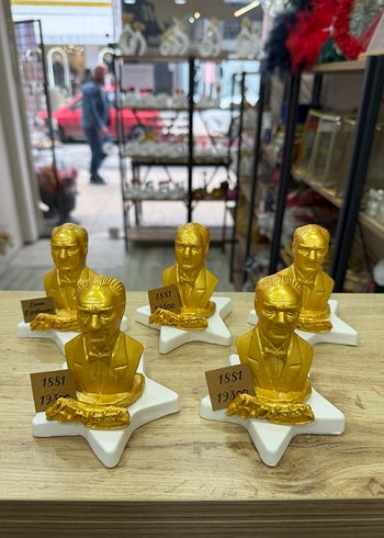 ATATÜRK 
 Büst Figürü - Görsel 4