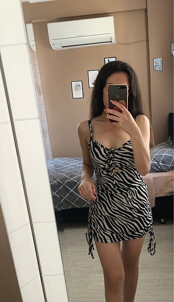 Kısa zebra elbise