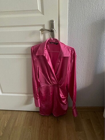 Zara pembe elbise