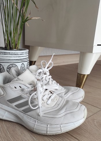 Adidas Beyaz Kadın Spor Ayakkabı