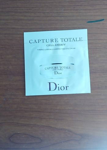Dior Capture Totale Kadın Cilt Bakım Seti - Görsel 4