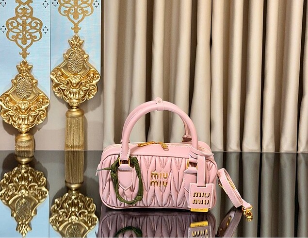  Beden çeşitli Renk Miu Miu Arcadie Small Bag