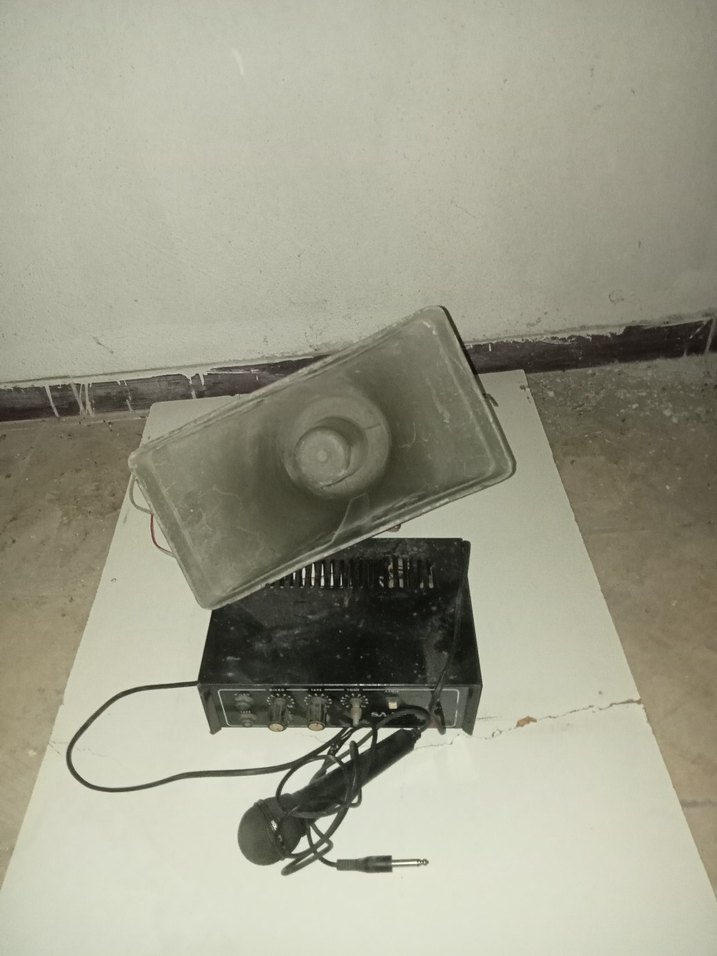 Siyah Mikrofonlu Hoparlör Siren - Görsel 3