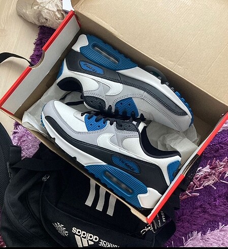 Nike Air Max 90