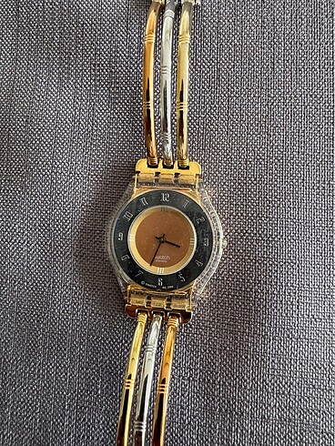 Swatch Swatch kadın kol saati