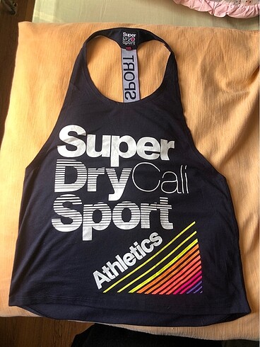 Superdry t-shirt