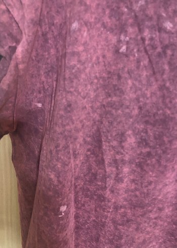 Bordo Kız Tişörtü Düğmeli ve Baskılı - Görsel 4