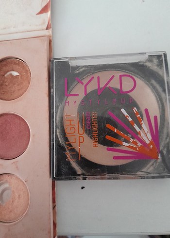 Bej Tonlarda Göz Farı Paleti - Görsel 3