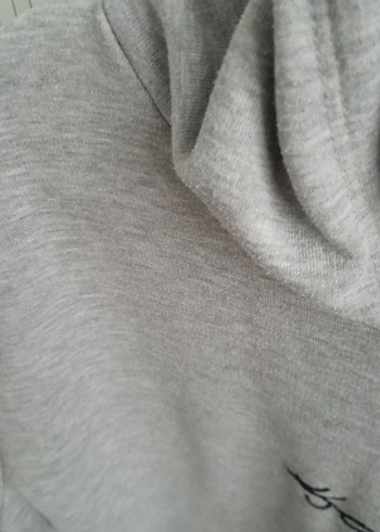 Gri Kapüşonlu Kadın Sweatshirt - Görsel 5