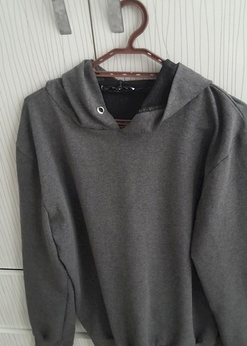 Kadın Gri Kapüşonlu Sweatshirt - Görsel 7