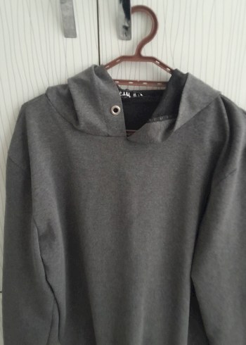 Kadın Gri Kapüşonlu Sweatshirt - Görsel 2