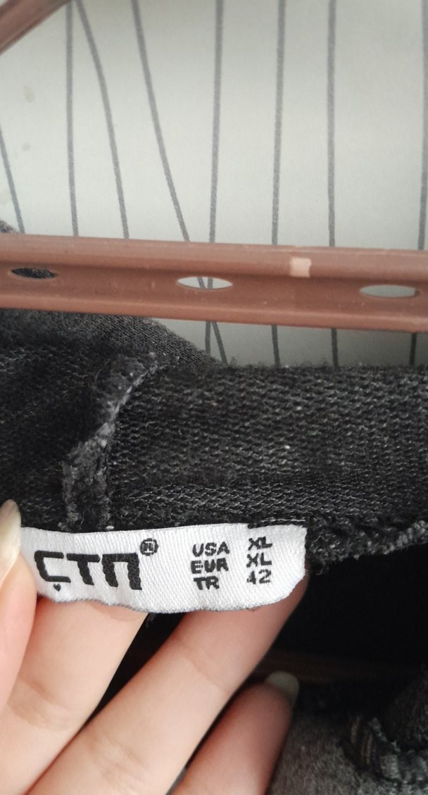 Kadın Gri Kapüşonlu Sweatshirt - Görsel 3