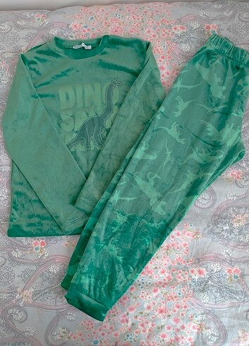 Pijama takımı