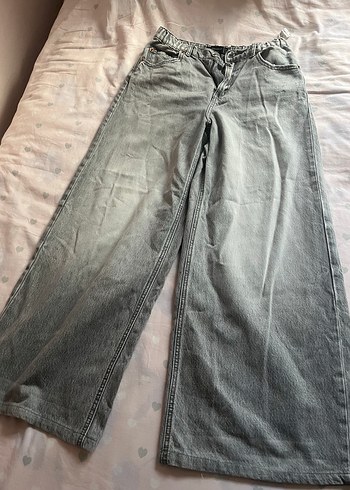 Stradivarius Genis Paca Antrasit Denim Jean