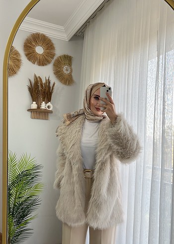 Uzun Bej Suni Kürk Ceket - Görsel 3