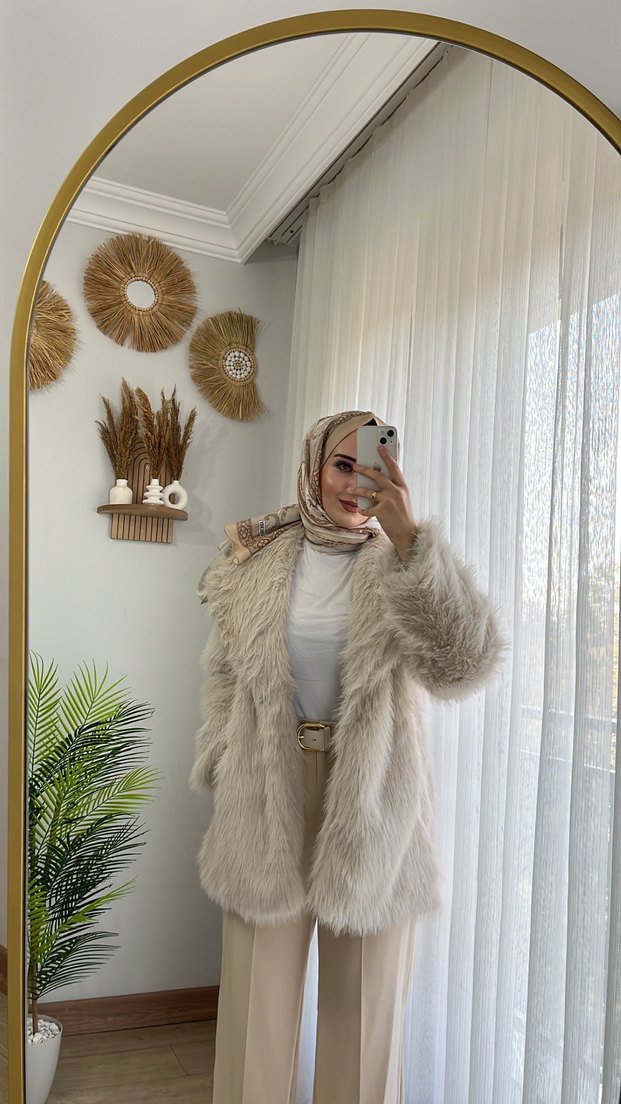 Uzun Bej Suni Kürk Ceket - Görsel 3