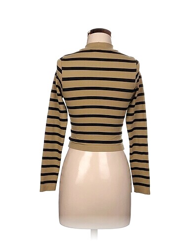 s Beden Stradivarius Bluz %70 İndirimli.
