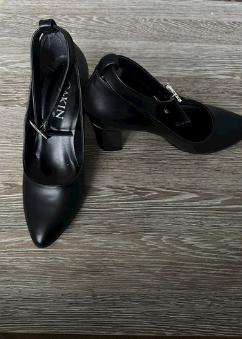 Siyah Tokalı Kadın Topuklu Ofis Ayakkabısı - Görsel 2