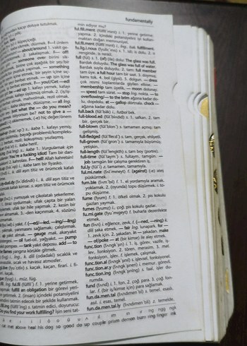 İngilizce-Türkçe Sözlük Sayfası - Görsel 3