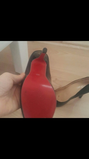 38 Beden 38 no stiletto