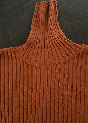 Kahverengi Fitilli Boğazlı Kadın Kazak - Görsel 2