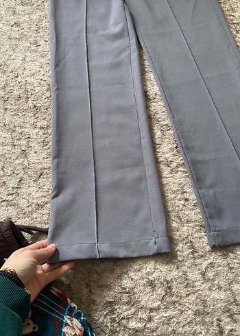 Gri Pilili Midi Kumaş Kadın Pantolon - Görsel 4