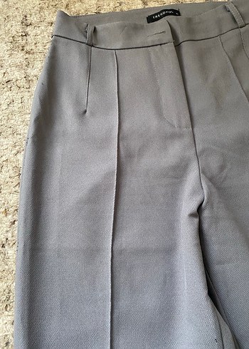 Gri Pilili Midi Kumaş Kadın Pantolon - Görsel 3