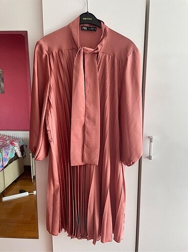 Zara Zara piliseli Pembe Elbise Günlük/ Ofis