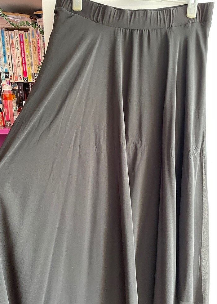 Siyah Astarlı Şifon Uzun Etek - Görsel 3