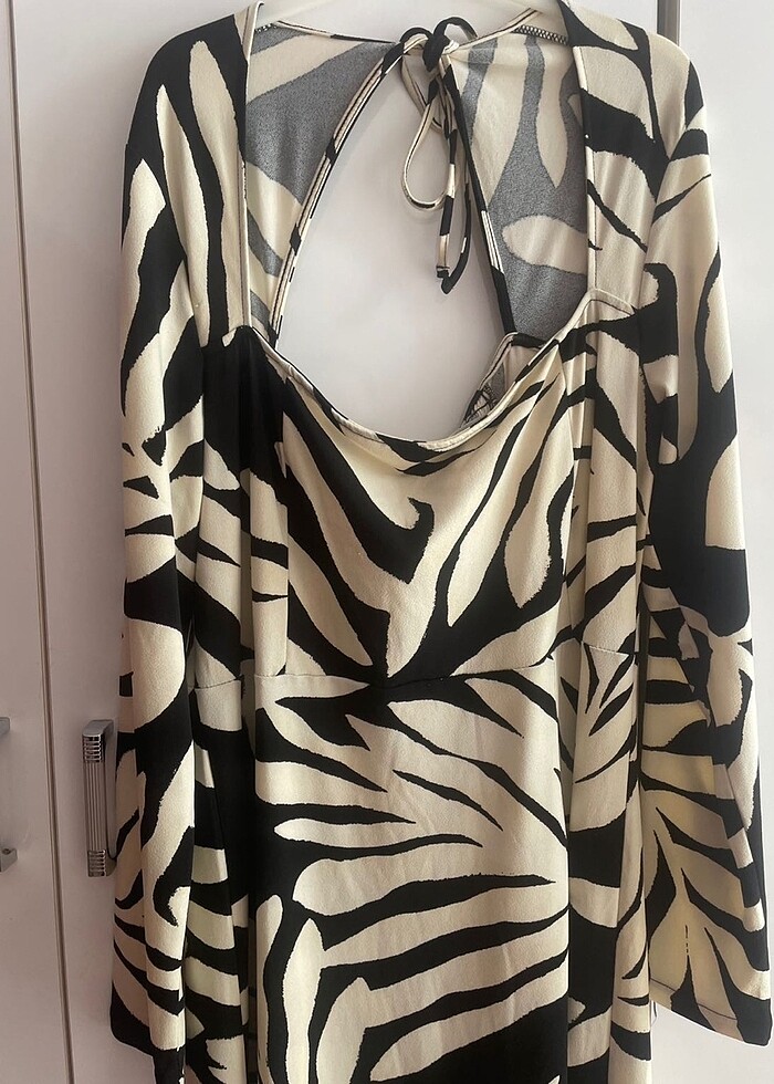 Zebra Desen H&M Elbise - Görsel 2