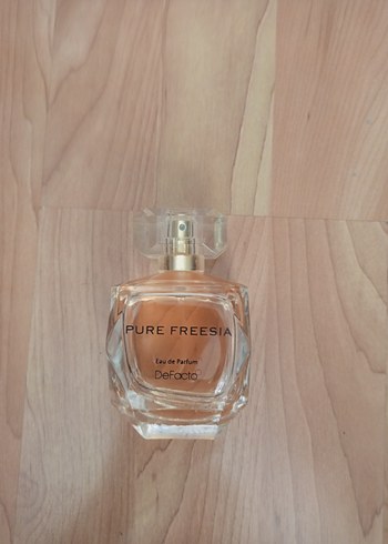 DeFacto Pure Freesia Kadın Parfümü