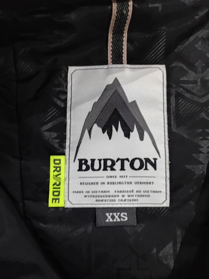 Burton Kayak Montu - Görsel 5