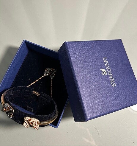 swarovski Swarovski Siyah Beyaz Kuğu Kolye & Bilezik Seti