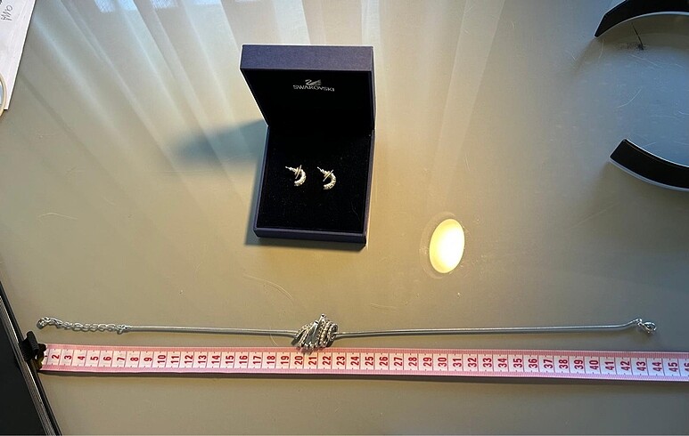Beden Swarovski Kolye & Küpe Seti