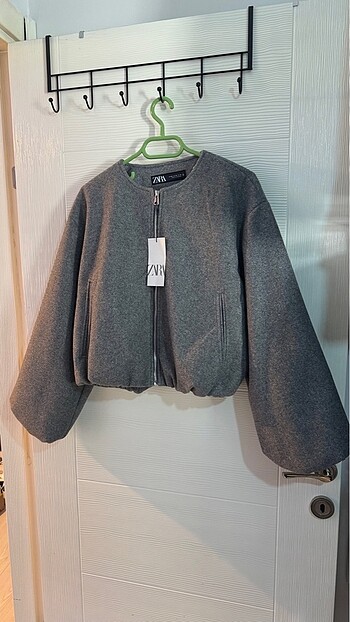 xs Beden gri Renk ZARA ELASTİK KENARLI YUMUŞAK BOMBER CEKET